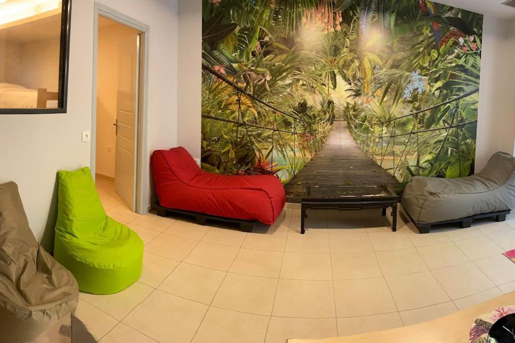 Villa Αρέθουσα Jungle Τριάρι 65Τμ. Chalkís Esterno foto